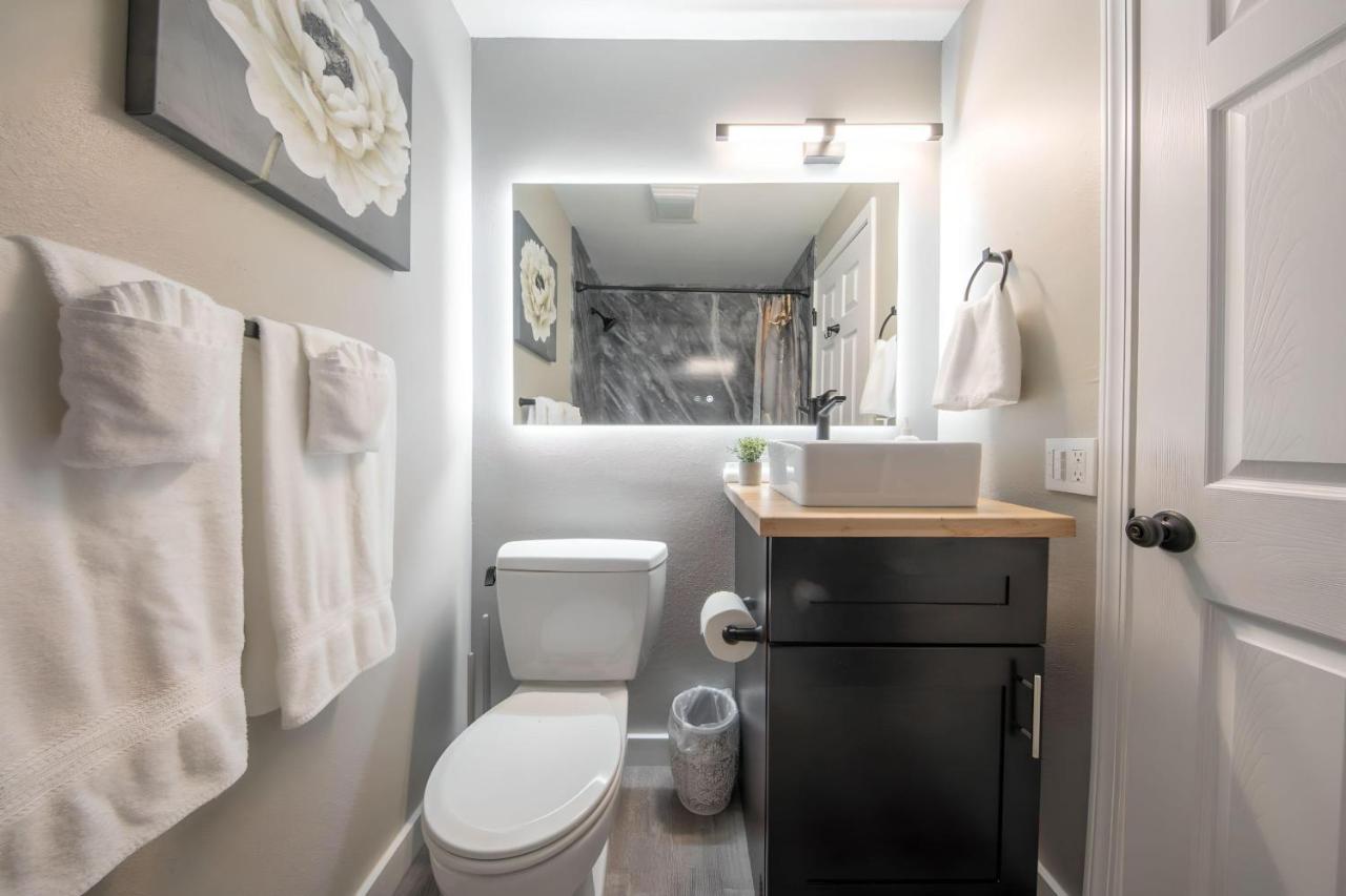 High Point Guesthouse - Next To Seattle Chinese Garden 外观 照片